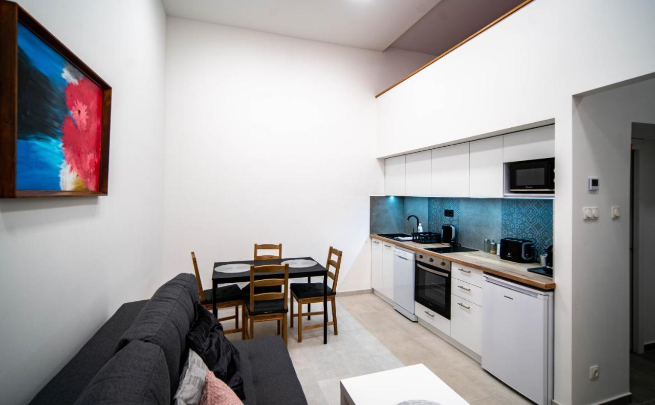 Free Parking Basilica Rob'S Home - Ac, Wi-Fi, Smart Tv Budapest Luaran gambar